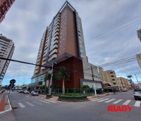 Apartamento no Bairro Campinas em São José com 3 Dormitórios (1 suíte) e 107.55 m² - 116367
