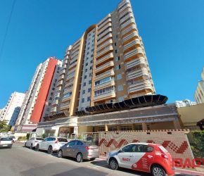 Apartamento no Bairro Campinas em São José com 3 Dormitórios (1 suíte) e 129 m² - 123762