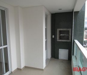 Apartamento no Bairro Campinas em São José com 3 Dormitórios (1 suíte) e 96.75 m² - 105334