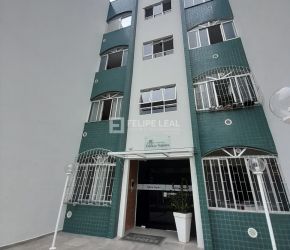 Apartamento no Bairro Kobrasol I em São José com 3 Dormitórios e 92 m² - 21377