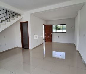 Casa no Bairro Forquilhas em São José com 2 Dormitórios (2 suítes) e 70 m² - 20636