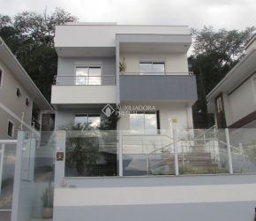 Casa no Bairro Forquilhinhas em São José com 4 Dormitórios (1 suíte) - 470807