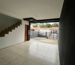 Casa no Bairro Potecas em São José com 2 Dormitórios e 91 m² - 20487