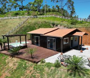 Imóvel Rural no Bairro Oliveira em Tijucas com 2700 m² - 1138