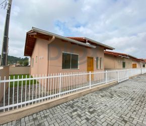 Casa no Bairro Pomeranos em Timbó com 2 Dormitórios - CA00021V