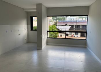 Apartamento no Bairro Bairro das Nações em Balneário Camboriú com 3 Dormitórios (2 suítes) - 470435