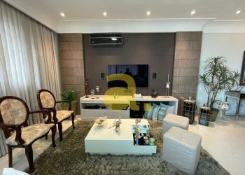 Apartamento no Bairro Centro em Balneário Camboriú com 3 Dormitórios (3 suítes) e 152.94 m² - 6004757