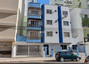 Apartamento no Bairro Centro em Balneário Camboriú com 4 Dormitórios (2 suítes) - 412895