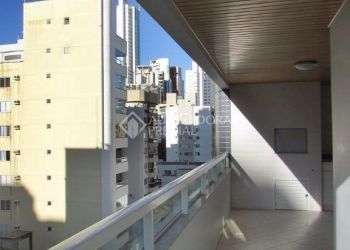 Apartamento no Bairro Centro em Balneário Camboriú com 2 Dormitórios (1 suíte) - 362622