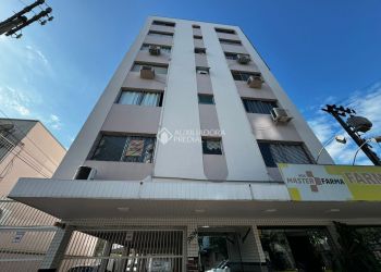 Apartamento no Bairro Centro em Balneário Camboriú com 1 Dormitórios - 474921