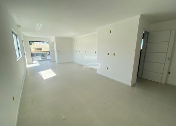 Apartamento no Bairro Centro em Balneário Piçarras com 3 Dormitórios (1 suíte) e 97 m² - 35716335