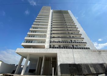 Apartamento no Bairro Itacolomi em Balneário Piçarras com 3 Dormitórios (1 suíte) e 93.69 m² - 35717893