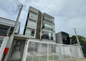 Apartamento no Bairro Itacolomi em Balneário Piçarras com 3 Dormitórios (1 suíte) e 99 m² - 35718238