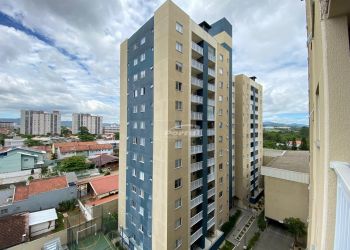 Apartamento no Bairro Itacolomi em Balneário Piçarras com 2 Dormitórios e 70 m² - 35714051