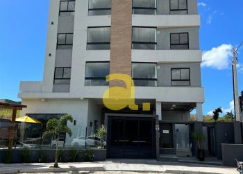Apartamento no Bairro Sertão De Santa Luzia em Balneário Piçarras com 2 Dormitórios e 50.3 m² - 6005023