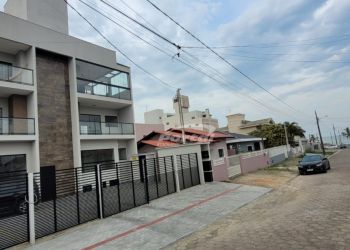 Apartamento no Bairro Tabuleiro em Barra Velha com 3 Dormitórios (1 suíte) e 83 m² - 35716967
