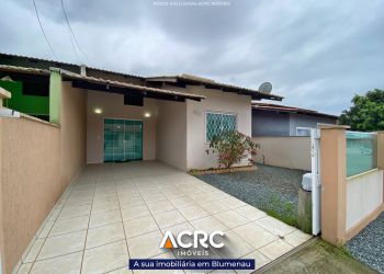 Casa no Bairro Itajuba em Barra Velha com 2 Dormitórios (1 suíte) e 120 m² - CA01477V
