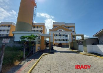 Apartamento no Bairro Morro da Bina em Biguaçu com 2 Dormitórios e 47.82 m² - 123453