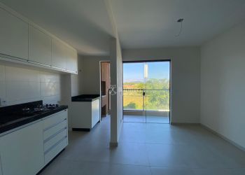 Apartamento no Bairro Badenfurt em Blumenau com 2 Dormitórios (1 suíte) e 55 m² - 3824865