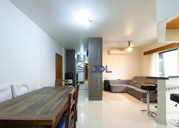 Apartamento no Bairro Centro em Blumenau com 3 Dormitórios (1 suíte) e 89 m² - AP0682