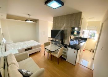 Apartamento no Bairro Centro em Blumenau com 1 Dormitórios e 30 m² - 7974