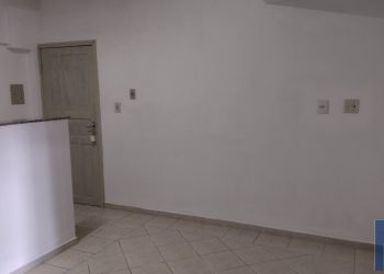 Apartamento no Bairro Itoupava Seca em Blumenau com 1 Dormitórios - 5120449