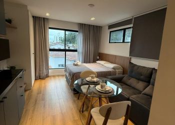 Apartamento no Bairro Itoupava Seca em Blumenau com 1 Dormitórios e 22 m² - 5760073