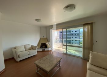 Apartamento no Bairro Ponta Aguda em Blumenau com 4 Dormitórios (2 suítes) e 196 m² - 3955-L