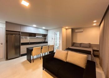 Apartamento no Bairro Ponta Aguda em Blumenau com 1 Dormitórios e 38 m² - 5064177