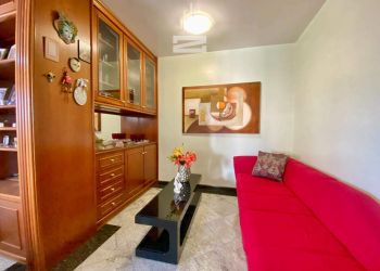 Apartamento no Bairro Ponta Aguda em Blumenau com 3 Dormitórios (3 suítes) e 135 m² - 9460