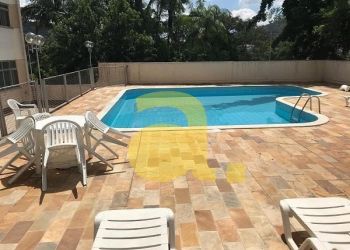 Apartamento no Bairro Ponta Aguda em Blumenau com 3 Dormitórios (1 suíte) e 91 m² - 6005690