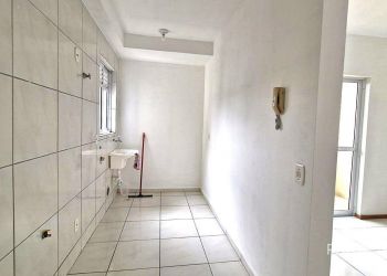 Apartamento no Bairro Velha em Blumenau com 2 Dormitórios e 54 m² - AP0143