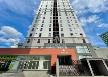 Apartamento no Bairro Velha em Blumenau com 2 Dormitórios (2 suítes) - AP1887