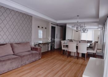 Apartamento no Bairro Victor Konder em Blumenau com 4 Dormitórios (2 suítes) e 168 m² - 3824905