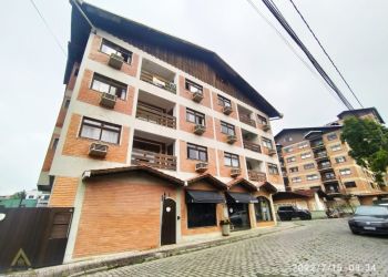 Apartamento no Bairro Vila Nova em Blumenau com 4 Dormitórios (2 suítes) e 200 m² - 4160319