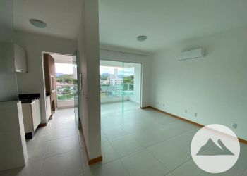 Apartamento no Bairro Vila Nova em Blumenau com 2 Dormitórios (2 suítes) e 86 m² - AP0562