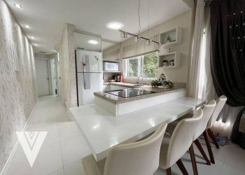 Apartamento no Bairro Vila Nova em Blumenau com 2 Dormitórios (1 suíte) e 110 m² - AP1689