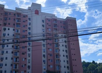 Apartamento no Bairro Vila Nova em Blumenau com 3 Dormitórios (1 suíte) e 65.35 m² - CLASSIC 96