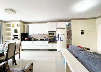 Apartamento no Bairro Vila Nova em Blumenau com 2 Dormitórios (2 suítes) e 74 m² - AP1661