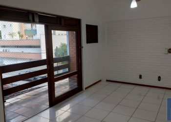 Apartamento no Bairro Vila Nova em Blumenau com 1 Dormitórios - 5120758