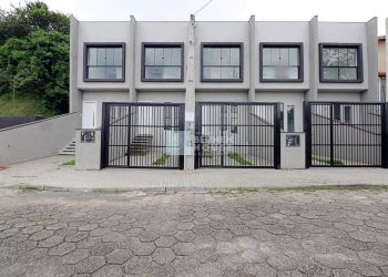 Casa no Bairro Fortaleza em Blumenau com 2 Dormitórios (2 suítes) e 68.85 m² - 4191528