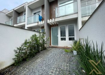 Casa no Bairro Fortaleza em Blumenau com 2 Dormitórios e 77 m² - 3319182