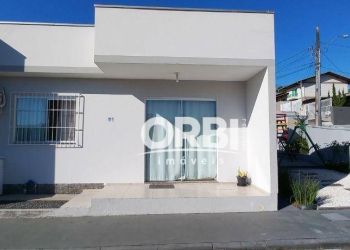 Casa no Bairro Fortaleza Alta em Blumenau com 2 Dormitórios e 63 m² - CA0567