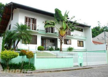 Casa no Bairro Garcia em Blumenau com 4 Dormitórios (1 suíte) e 486 m² - 113
