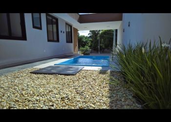 Casa no Bairro Ponta Aguda em Blumenau com 3 Dormitórios (3 suítes) e 169 m² - CA04