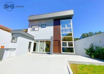 Casa no Bairro Progresso em Blumenau com 3 Dormitórios (1 suíte) e 240 m² - CA2260