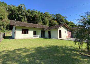 Imóvel Rural no Bairro Vila Itoupava em Blumenau com 3 Dormitórios e 20942.11 m² - SI 0015