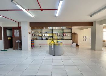 Sala/Escritório no Bairro Água Verde em Blumenau com 100 m² - 6004259