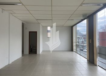 Sala/Escritório no Bairro Vila Nova em Blumenau com 104 m² - 4042