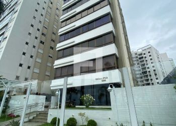Apartamento no Bairro Agronômica em Florianópolis com 3 Dormitórios (2 suítes) e 300 m² - 3949